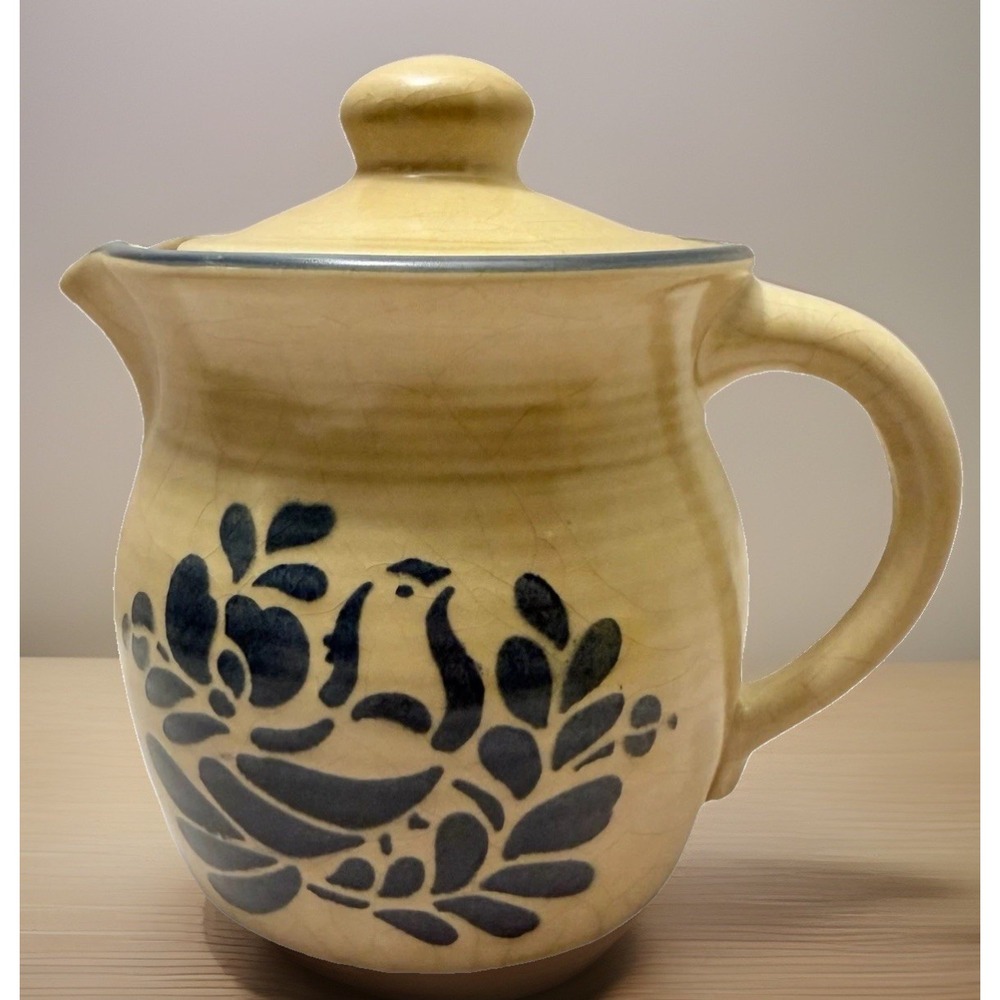 Vintage Pfaltzgraff Folk Art Teapot Lid Blue Bird Country Tan 550 Pottery 40oz